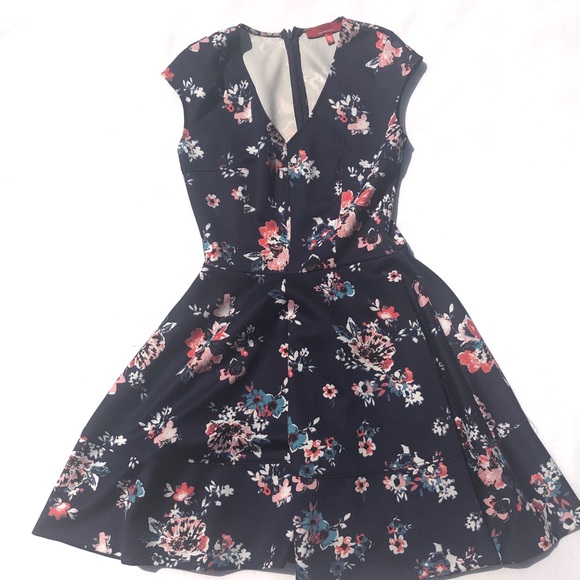 SAKS FIFTH AVENUE SKATER DRESS SLEEVELESS M - Picture 2 of 14